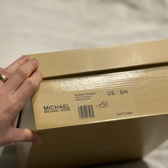 MICHAEL KORS MK Georgie Leather Logo Trainer Pink Rose Gold Women's Sneakers - Picture 12 of 16